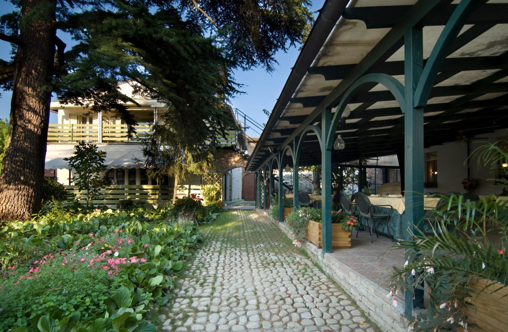 Malpassuti Resort Carbonara Scrivia Ngoại thất bức ảnh